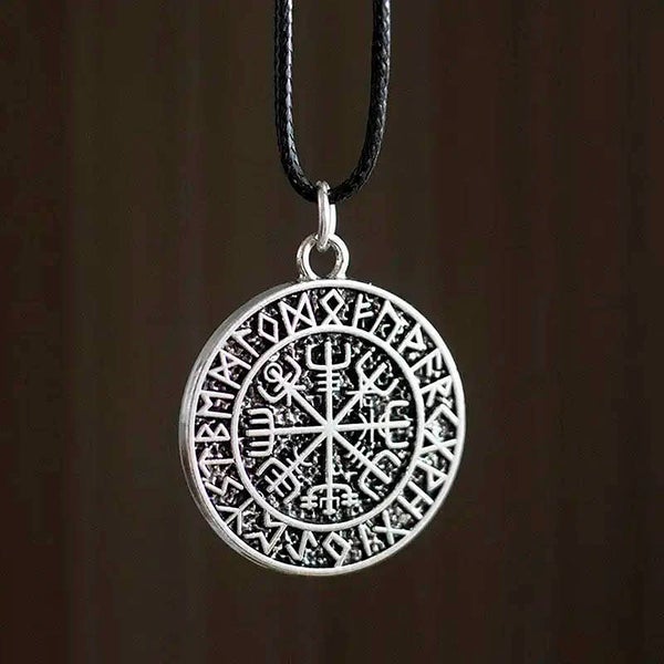 Vegvisir kaulakoru, hopeinen